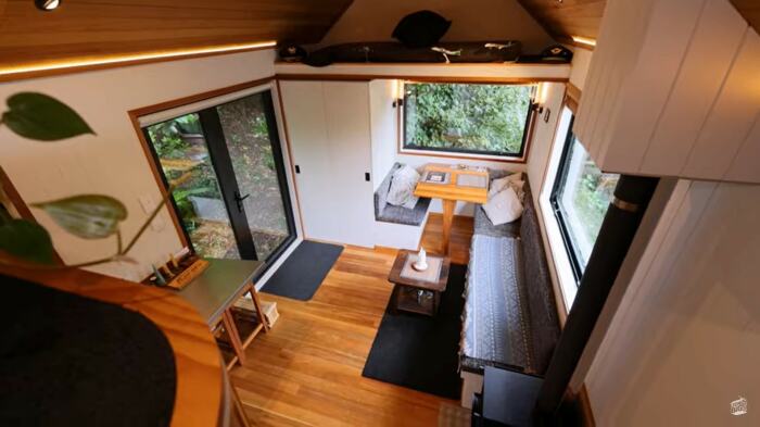 Открытая планировка жилого пространства. | Фото: livingbiginatinyhouse.com. Открытая планировка жилого пространства. | Фото: livingbiginatinyhouse.com.