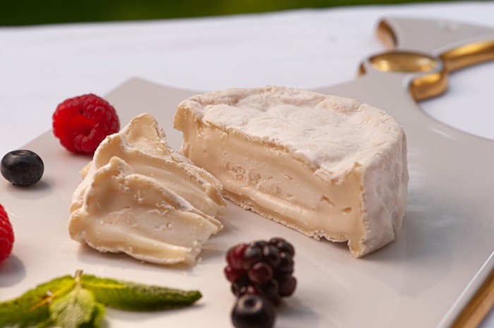 Французы вычислили, когда камамбер самый вкусный. /Фото: koico.ru Французы вычислили, когда камамбер самый вкусный. /Фото: koico.ru