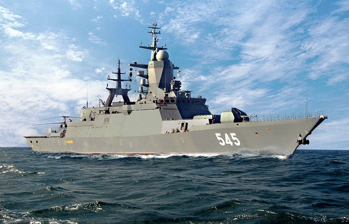 Зачем современному кораблю мачты, если паруса на них никто не ставит
