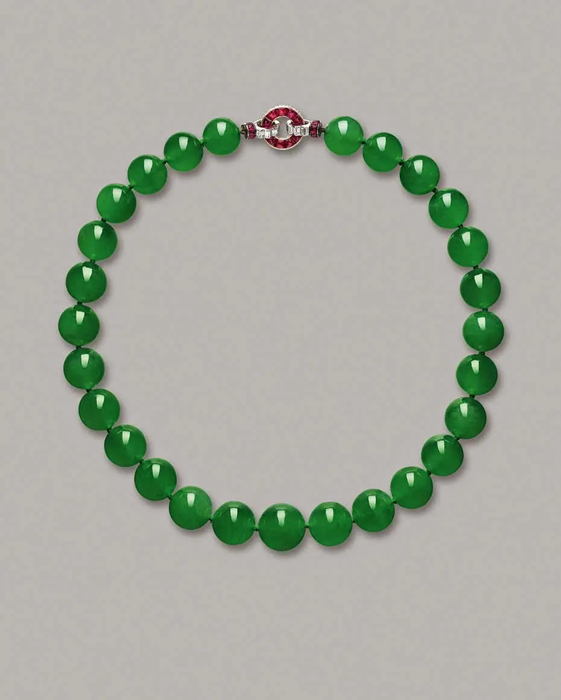 Простое и изысканное колье за парочку десятков миллионов долларов. /Фото: jewellerymag.ru Простое и изысканное колье за парочку десятков миллионов долларов. /Фото: jewellerymag.ru
