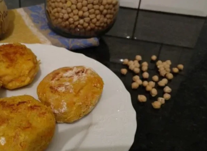Нут и культовые из него веганские котлеты. / Фото: gastronom.ru Нут и культовые из него веганские котлеты. / Фото: gastronom.ru