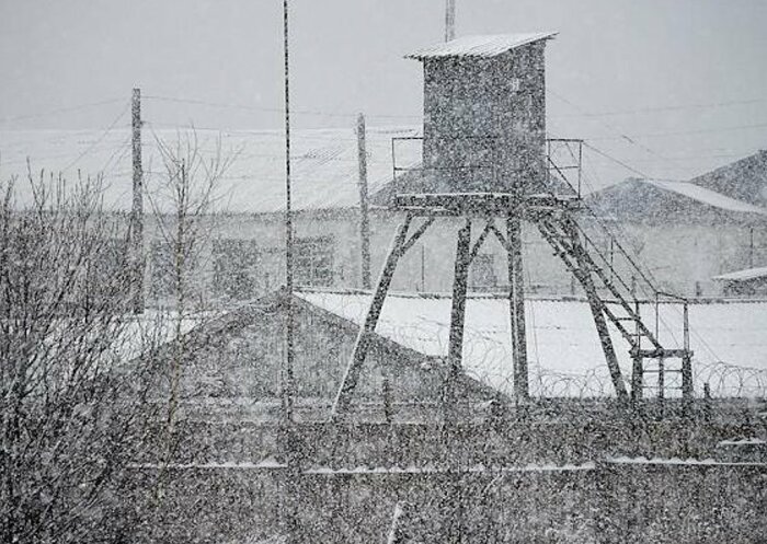 Здесь сидят осужденные на всю жизнь. /Фото: lenta.ru. Здесь сидят осужденные на всю жизнь. /Фото: lenta.ru.
