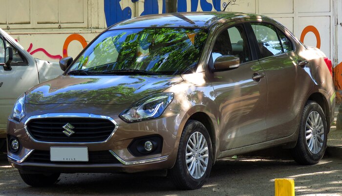 Suzuki Dzire по внешнему виду схож с моделью Swift/ Фото: wikimedia.org Suzuki Dzire по внешнему виду схож с моделью Swift/ Фото: wikimedia.org