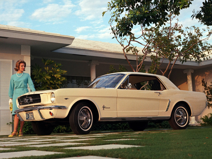 Ford Mustang был создан для молодых жителей США/ Фото: drive2.ru Ford Mustang был создан для молодых жителей США/ Фото: drive2.ru