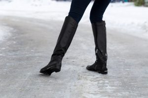 осторожность на льду
