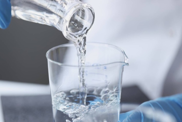 Замораживание воды - ещё один способ её очистки. Фото: fahrenuk.com. Замораживание воды - ещё один способ её очистки. Фото: fahrenuk.com.
