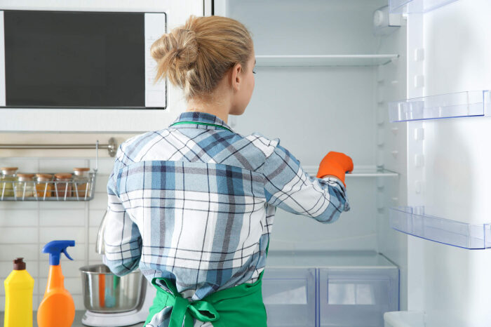 Приходовьте раствор из лимонного сока, кислоты или соды, уксуса. Фото: wilshirerefrigeration.com. Приходовьте раствор из лимонного сока, кислоты или соды, уксуса. Фото: wilshirerefrigeration.com.