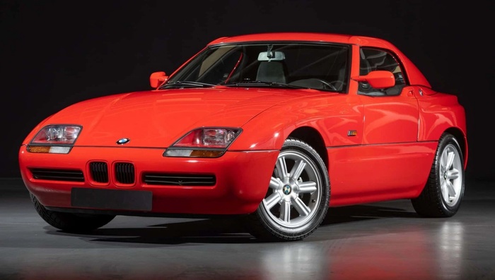 Экстерьер BMW Z1 Coupe покорил и профессионалов, и любителей/ Фото: auto.ru Экстерьер BMW Z1 Coupe покорил и профессионалов, и любителей/ Фото: auto.ru
