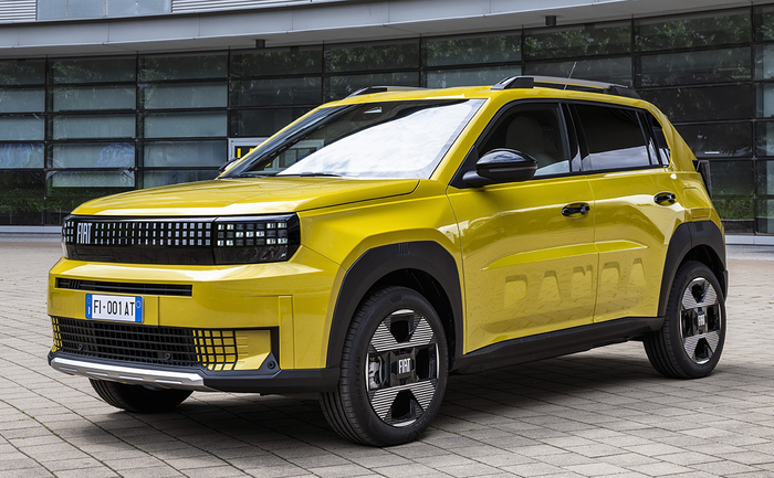 Fiat Grande Panda с четкими геометрическими формами/ Фото: autodesignmagazine.com Fiat Grande Panda с четкими геометрическими формами/ Фото: autodesignmagazine.com