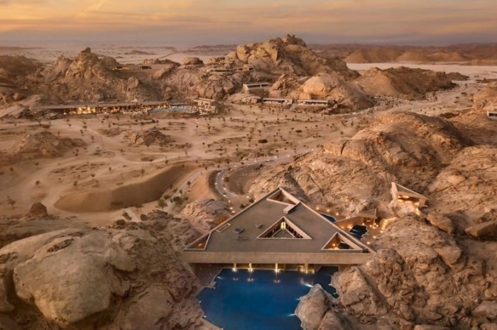 Desert Rock Mountain – роскошный курорт среди пустынного ландшафта побережья Красного моря (Саудовская Аравия). | Фото: designboom.com. Desert Rock Mountain – роскошный курорт среди пустынного ландшафта побережья Красного моря (Саудовская Аравия). | Фото: designboom.com.
