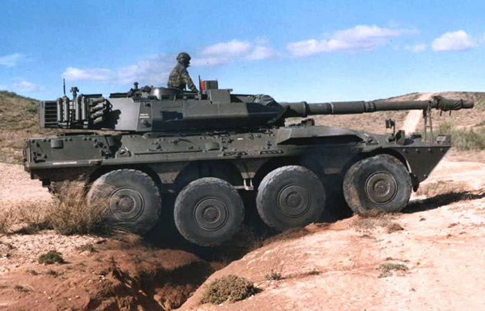 Бронемашина Centauro./ Фото: topwar.ru Бронемашина Centauro./ Фото: topwar.ru