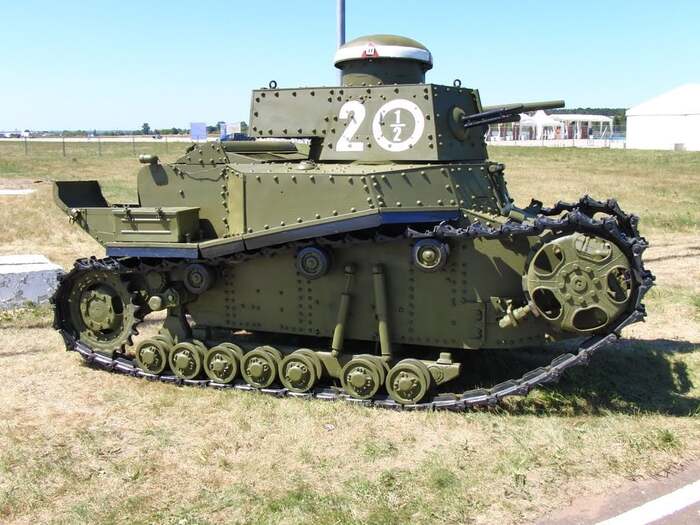 Т-18М вооружен пушкой калибра 45 мм/ Фото: topwar.ru Т-18М вооружен пушкой калибра 45 мм/ Фото: topwar.ru
