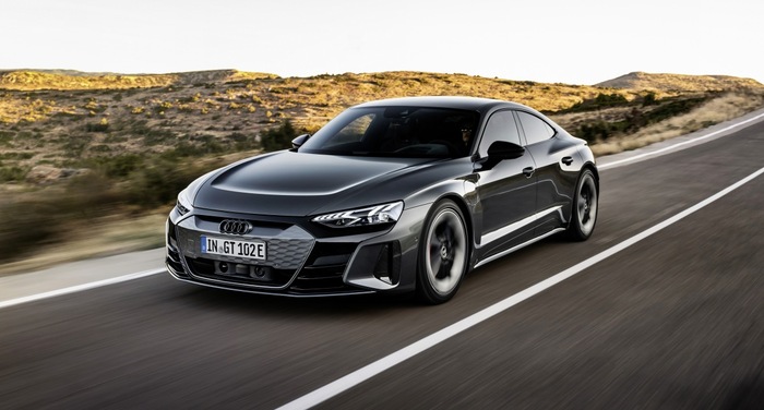 Audi e-tron GT (2021), аэродинамичный и экологичный/ Фото: dvizhok.su Audi e-tron GT (2021), аэродинамичный и экологичный/ Фото: dvizhok.su