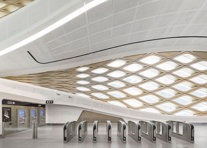 Все 85 станций инновационного метрополитена полностью автоматизированы (Riyadh Metro, Саудовская Аравия). | Фото: arquitecturaviva.com. Все 85 станций инновационного метрополитена полностью автоматизированы (Riyadh Metro, Саудовская Аравия). | Фото: arquitecturaviva.com.