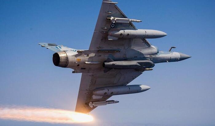 Ракеты «Сторм Шэдоу» могут нести французские самолеты Mirage 2000/ Фото: gagadget.com