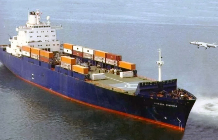 Atlantic Conveyor./ Фото: thinkdefence.co.uk
