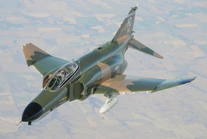 McDonnell-Douglas F-4 Phantom II были выпущены в количестве 5,2 тыс. экземпляров/ Фото: wikimedia.org McDonnell-Douglas F-4 Phantom II были выпущены в количестве 5,2 тыс. экземпляров/ Фото: wikimedia.org