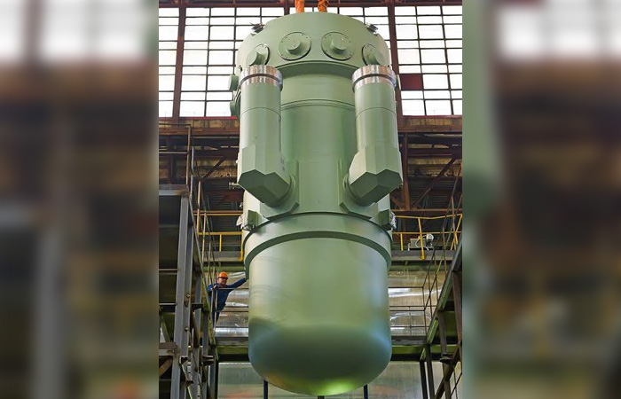 Реактор A4W авианосца, загрузка - до 200 кг урана-235./ Фото: x.com