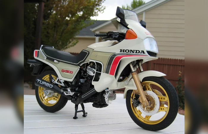 Honda CX500 Turbo./ Фото: modelersite.com Honda CX500 Turbo./ Фото: modelersite.com