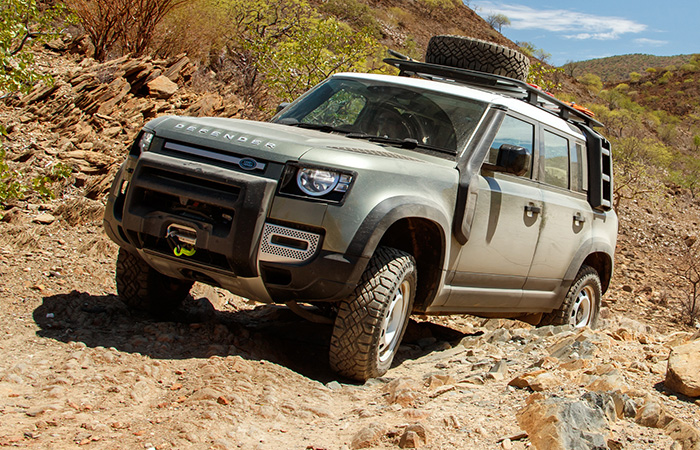 Новый Land Rover Defender./ Фото: motor.ru Новый Land Rover Defender./ Фото: motor.ru