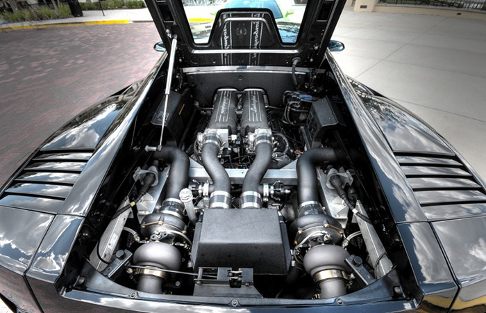 Двигатель V12 Lambirghini./ Фото: avtoexperts.ru Двигатель V12 Lambirghini./ Фото: avtoexperts.ru