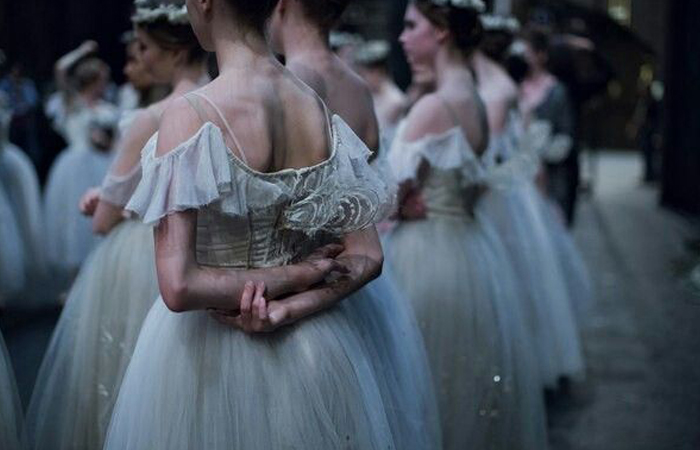 Королева Виктория ввела новую моду на свадебные платья/ фото: pinterest.com Королева Виктория ввела новую моду на свадебные платья/ фото: pinterest.com