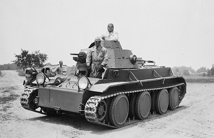 Танк Christie M1932./ Фото: wikipedia.org Танк Christie M1932./ Фото: wikipedia.org