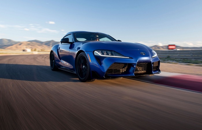 Сильные и яркие: 9 самых мощных автомобилей Toyota за всю историю марки