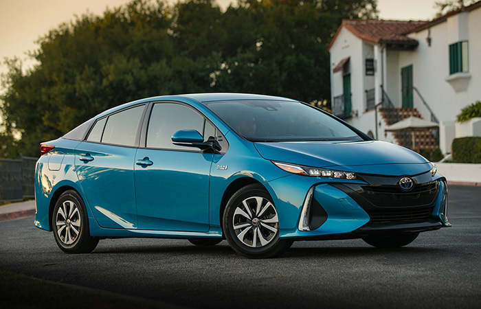Гибридная Toyota Prius./ Фото: drive2.ru Гибридная Toyota Prius./ Фото: drive2.ru