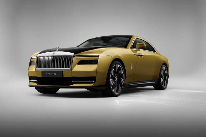 Rolls-Royce Spectre, «архитектор роскоши»/ Фото:rolls-royce-avilon.ru Rolls-Royce Spectre, «архитектор роскоши»/ Фото:rolls-royce-avilon.ru