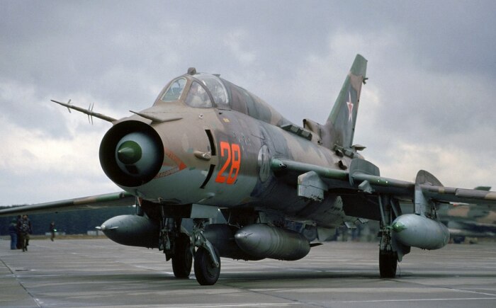 Ударный Су-17 выросший из проекта Су-7. /Фото: wikipedia.org. Ударный Су-17 выросший из проекта Су-7. /Фото: wikipedia.org.