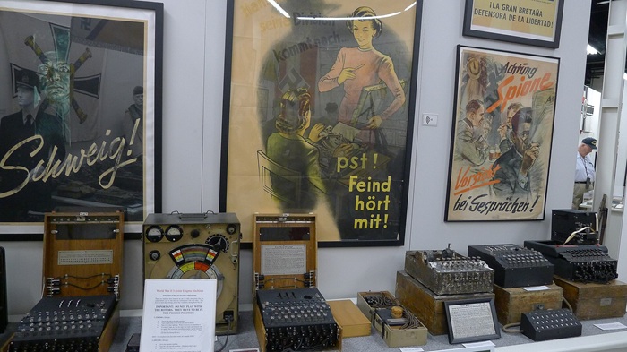 Модификации «Энигмы» в современной музейной экспозиции. /Фото: ru.wikipedia.org Модификации «Энигмы» в современной музейной экспозиции. /Фото: ru.wikipedia.org