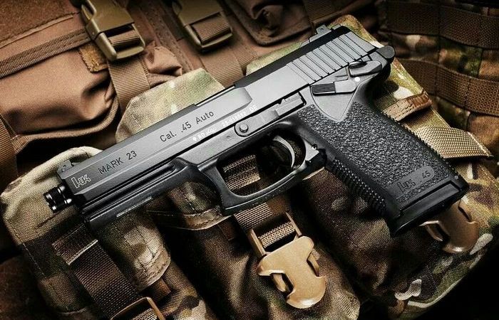 Каким вышел «лучший пистолет в мире» от немецкой компании Heckler & Koch для спецназа США