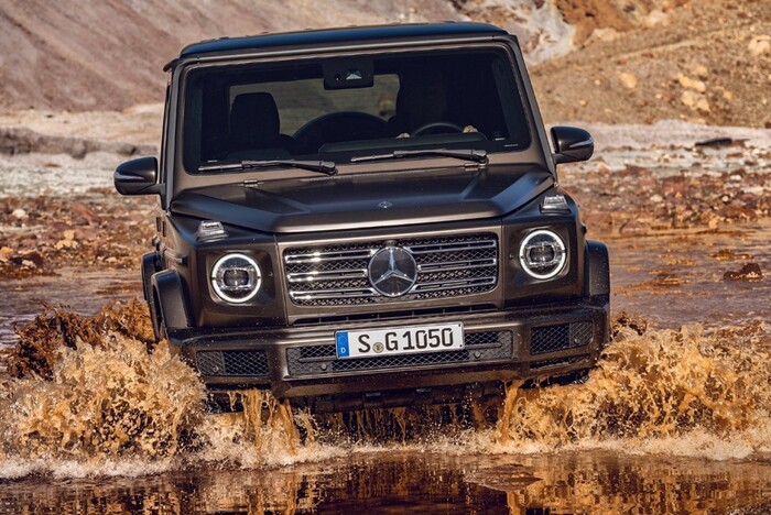 Mercedes-Benz G-Class снабжен 9-скоростным «автоматом»/ Фото: autoreview.ru
