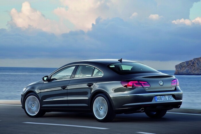 Модель Passat CC была представлена в 2008 году/ Фото: autoreview.ru Модель Passat CC была представлена в 2008 году/ Фото: autoreview.ru