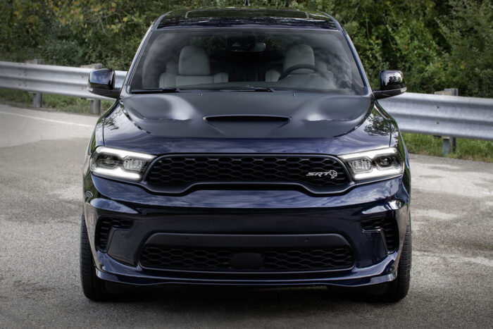 Мощность двигателя Dodge Durango SRT Hellcat Hammerhead достигает 710 л. с./ Фото: automoblog.com