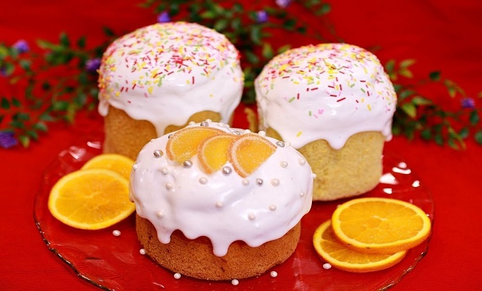Куличи со вкусом апельсина. / Фото: ovkuse.ru Куличи со вкусом апельсина. / Фото: ovkuse.ru