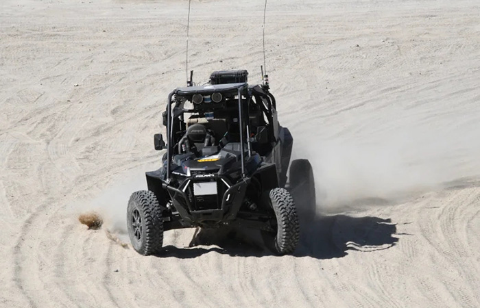 Наземный дрон Racer./ Фото: army-technology.com Наземный дрон Racer./ Фото: army-technology.com