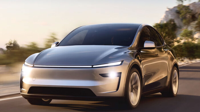 Tesla Model Y по динамике схож со спорткарами/ Фото: topgear.com