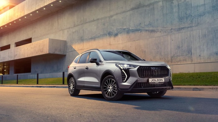 Haval Jolion потребляет 7,5-8,2 литра топлива на 100 км/ Фото: haval-major.ru Haval Jolion потребляет 7,5-8,2 литра топлива на 100 км/ Фото: haval-major.ru