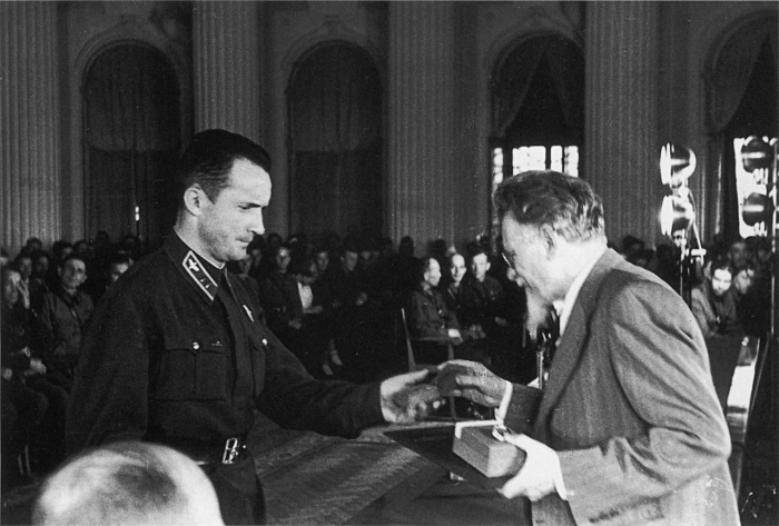 Награждали не только званием героя. /Фото: mf.bmstu.ru. Награждали не только званием героя. /Фото: mf.bmstu.ru.