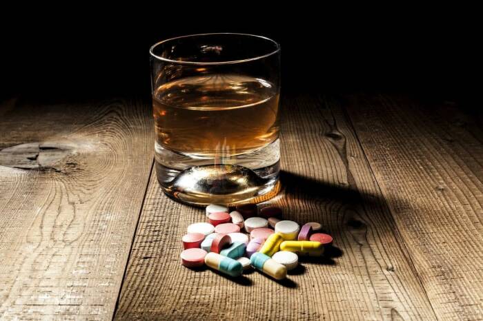 Среди возможных причин. / Фото: narcoklinika.com Среди возможных причин. / Фото: narcoklinika.com