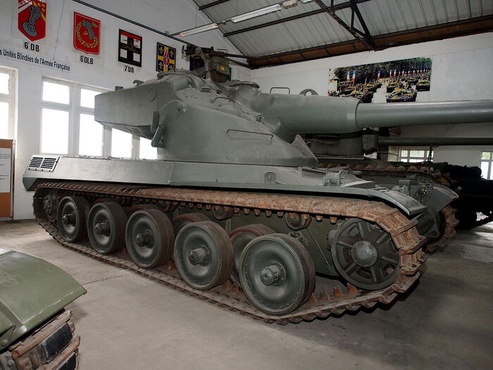 AMX-50 стал ответом на «угрозу» со стороны советских танков ИС-3 и Т-10/ Фото: wikimedia.org AMX-50 стал ответом на «угрозу» со стороны советских танков ИС-3 и Т-10/ Фото: wikimedia.org