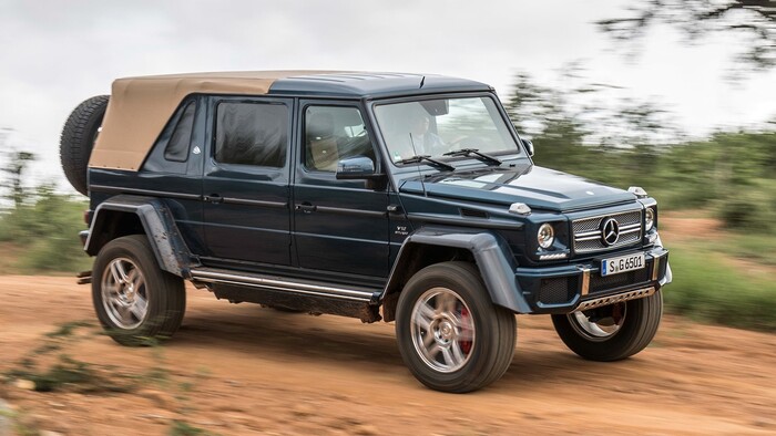 Mercedes-Maybach G650 Landaulet был создан для экзотических путешествий/ Фото: kolesa.ru