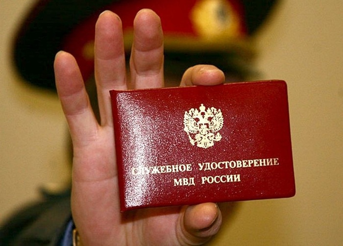Реальный сотрудник сам наведается или пришлёт повестку. /Фото: infpol.ru Реальный сотрудник сам наведается или пришлёт повестку. /Фото: infpol.ru