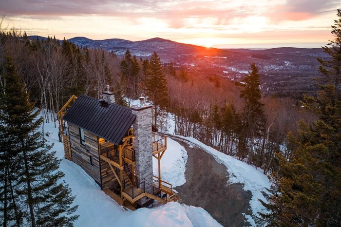 Шале Le Chamonix – идеальное место для побега от суеты повседневной жизни (Domaine Maelström, Канада). | Фото: chalets.waldenaventure.com. Шале Le Chamonix – идеальное место для побега от суеты повседневной жизни (Domaine Maelström, Канада). | Фото: chalets.waldenaventure.com.