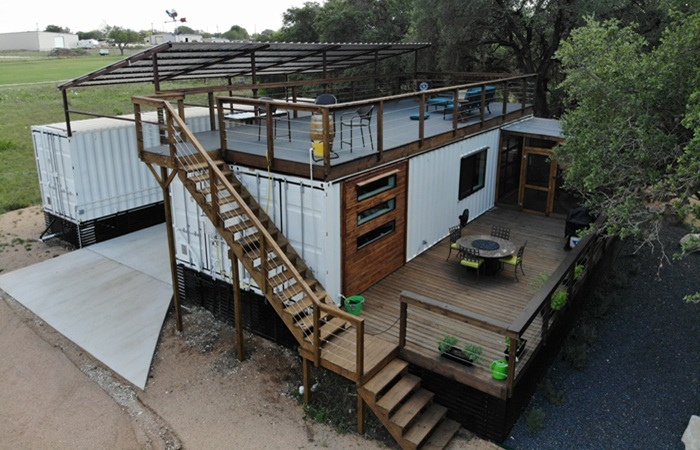 Спальня Modern Side Stack полностью изолирована от основного жилого пространства. | Фото: backcountrycontainers.com. Спальня Modern Side Stack полностью изолирована от основного жилого пространства. | Фото: backcountrycontainers.com.