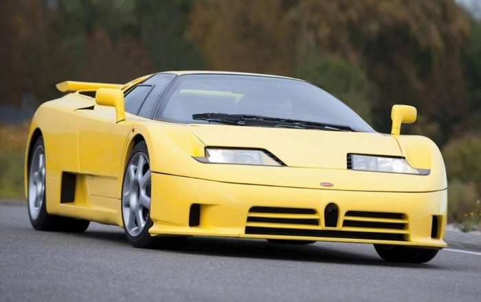 Bugatti EB 110 оснащен инновационными технологиями/ Фото: auto.ru Bugatti EB 110 оснащен инновационными технологиями/ Фото: auto.ru