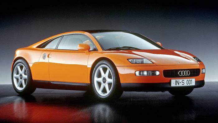 Audi Quattro Spyder 1991 не стал серийным из-за финансовых затруднений компании/ Фото: magazine.audi.com.au Audi Quattro Spyder 1991 не стал серийным из-за финансовых затруднений компании/ Фото: magazine.audi.com.au
