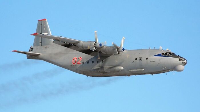 В 2019 году планировали делать из Ан-12 летающие батареи. /Фото: ru.pinterest.com. В 2019 году планировали делать из Ан-12 летающие батареи. /Фото: ru.pinterest.com.